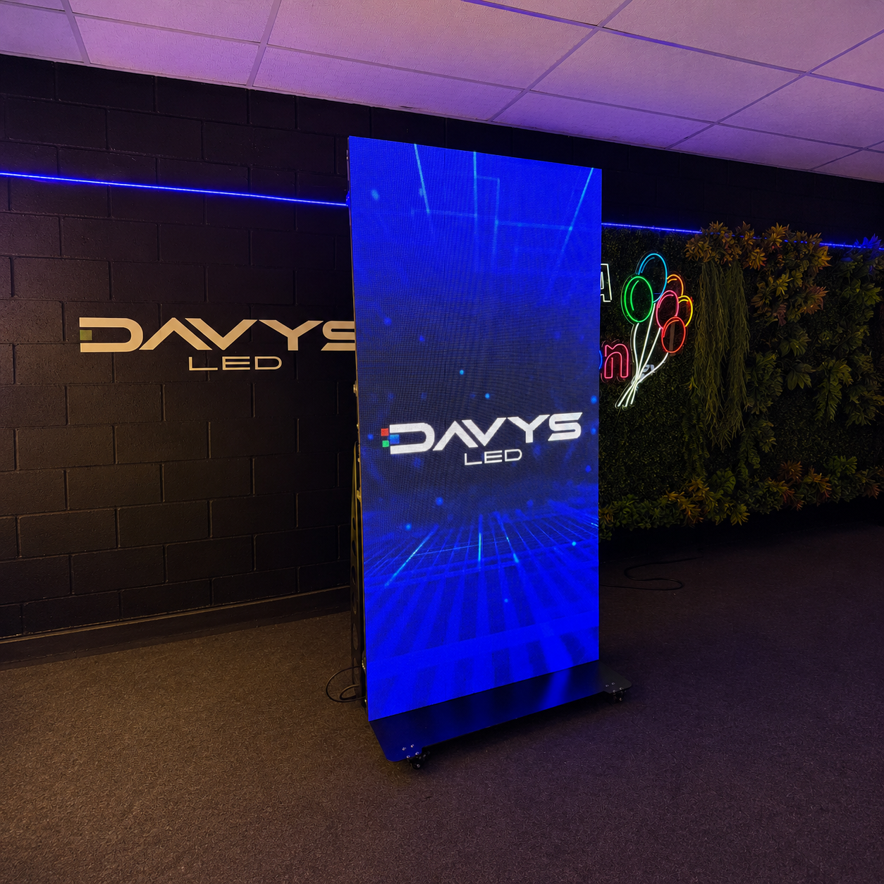 Totem de LED de alta resolução Davys